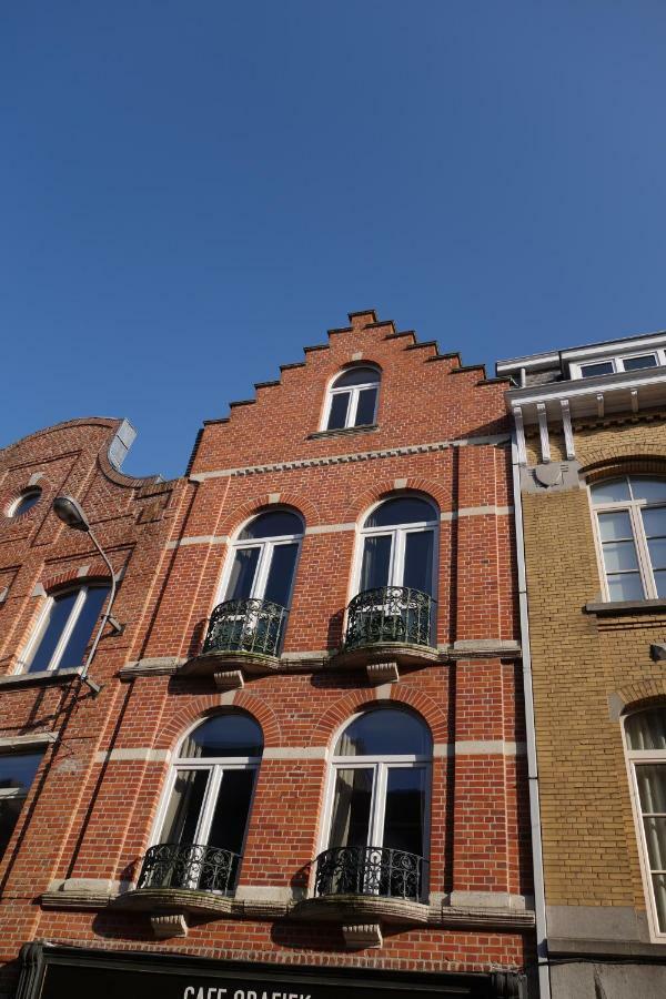Temps De Pose Apartment Ieper Bagian luar foto